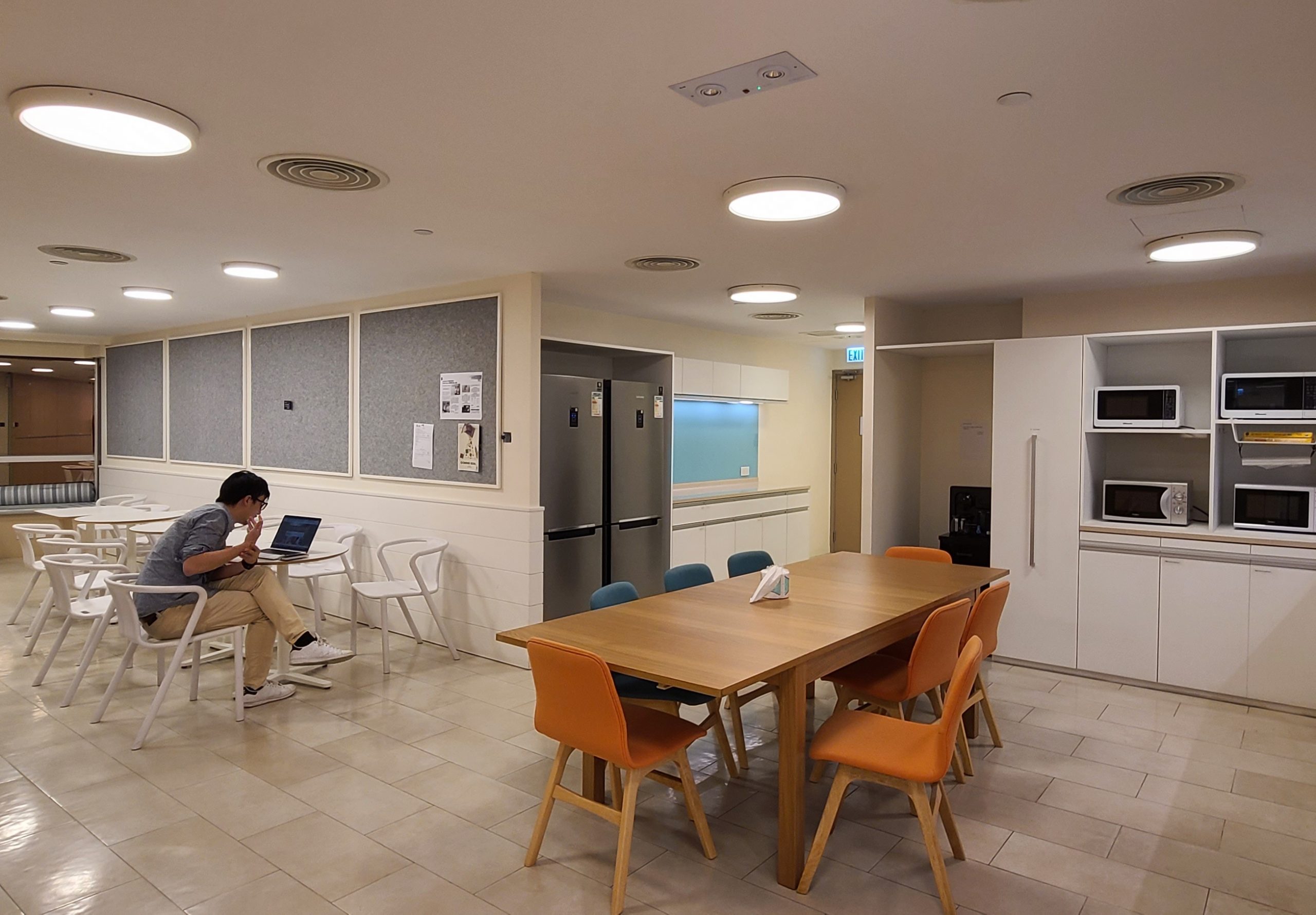 technine.io office team moment